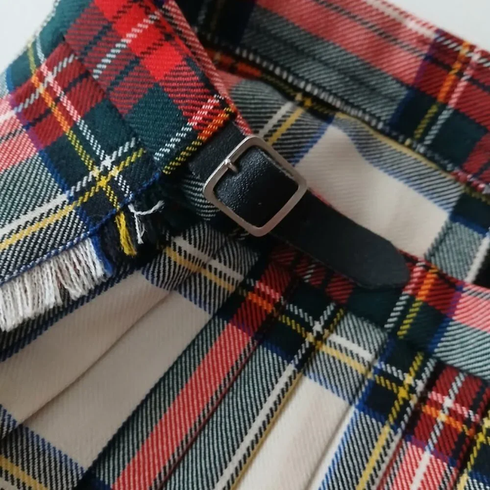 Archie Brown Plaid Tartan Wrap Skirt - size 4 - made in England